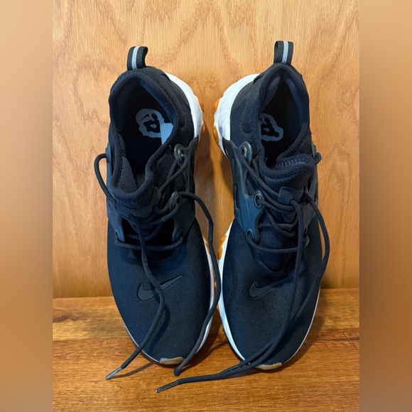 AUTHENTIC MENS Nike React Presto Black Gum AV2605-007 RUNNING SHOES SZ 10.5 - Picture 7 of 7
